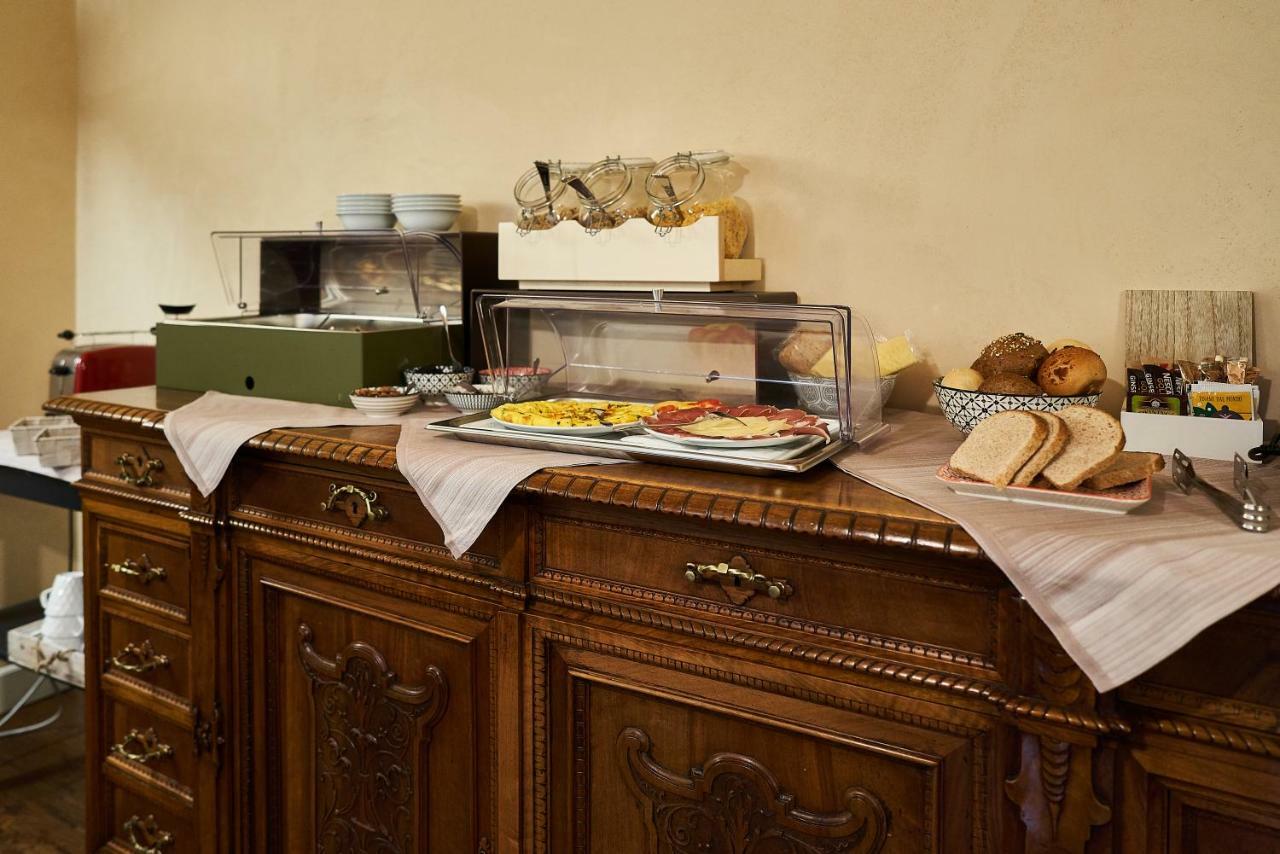 Locanda Delle Mercanzie Бреша Екстериор снимка